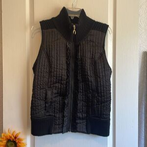 Cute Black Partial Sweater Vest - L - Great Condition